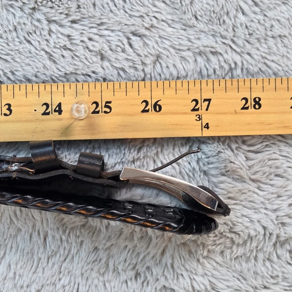 Unbranded woven leather